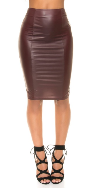 Wetlook pencil skirt with zip Bordeaux